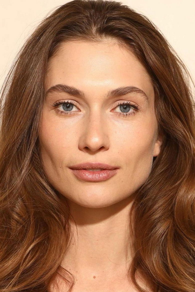 Arina Polonskaya portrait image