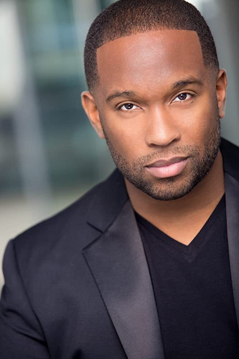 Asanté Ramone portrait image