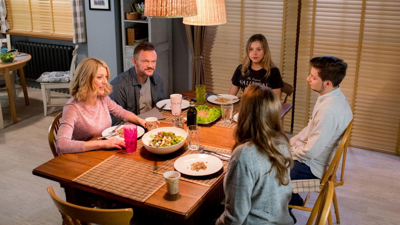 Still image for Aż po sufit! season 1 episode 13: Episode 13 Still image for Aż po sufit! season 1 episode 13: Episode 13