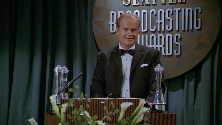 Still from Frasier - Season 11 Episode 10