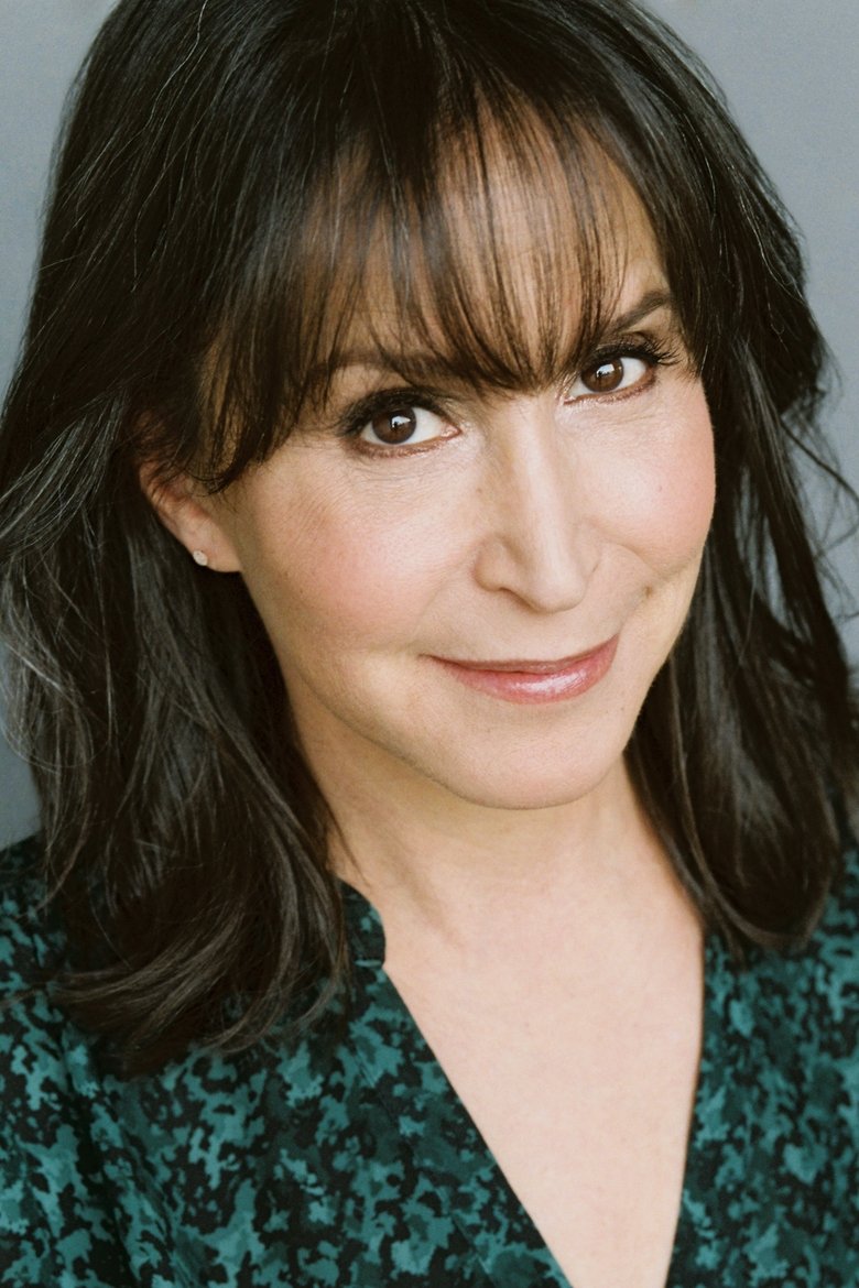 Gina Hecht headshot