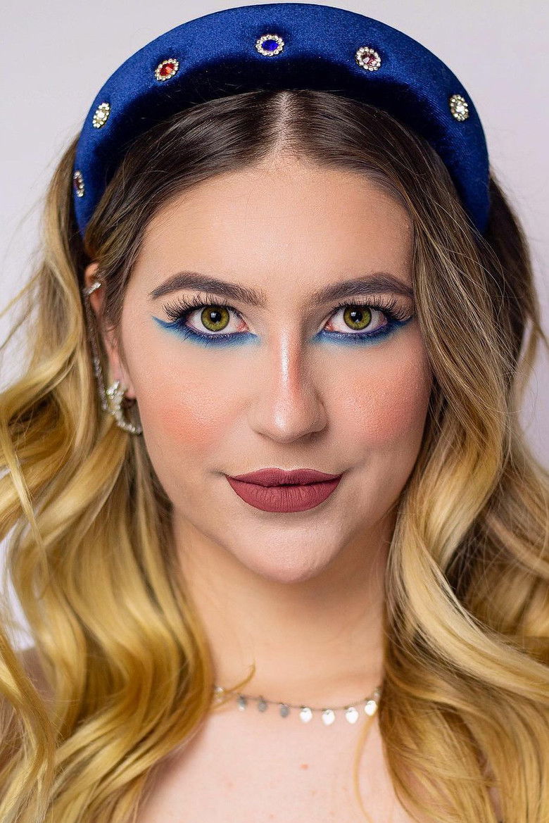 Tabatha Cuzziol portrait image