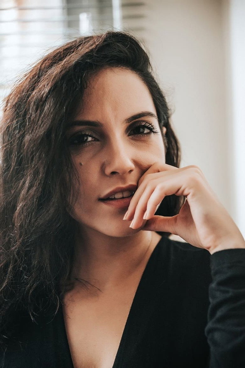 Mina Yelda Özkurşun portrait