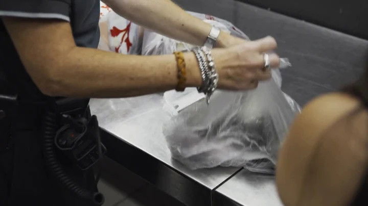 Still image for De douane in actie season 1 episode 1: Episode 1 Still image for De douane in actie season 1 episode 1: Episode 1