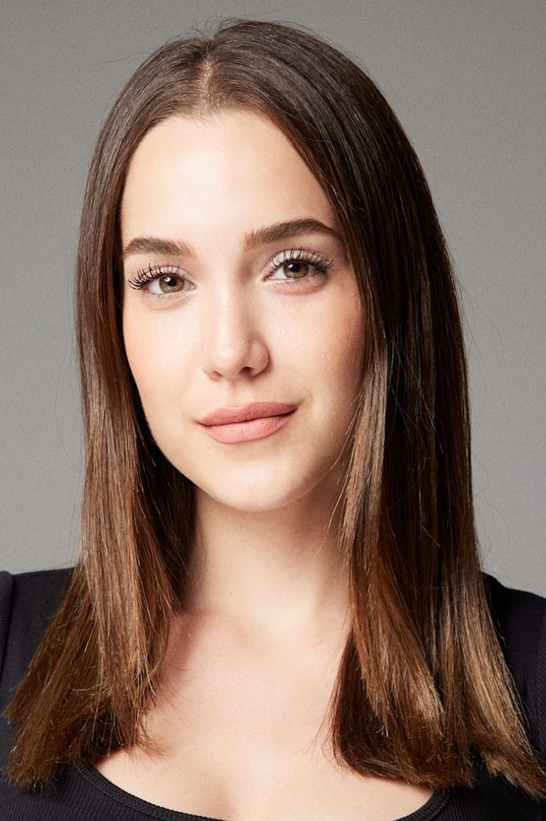 Ipek Erdin portrait image