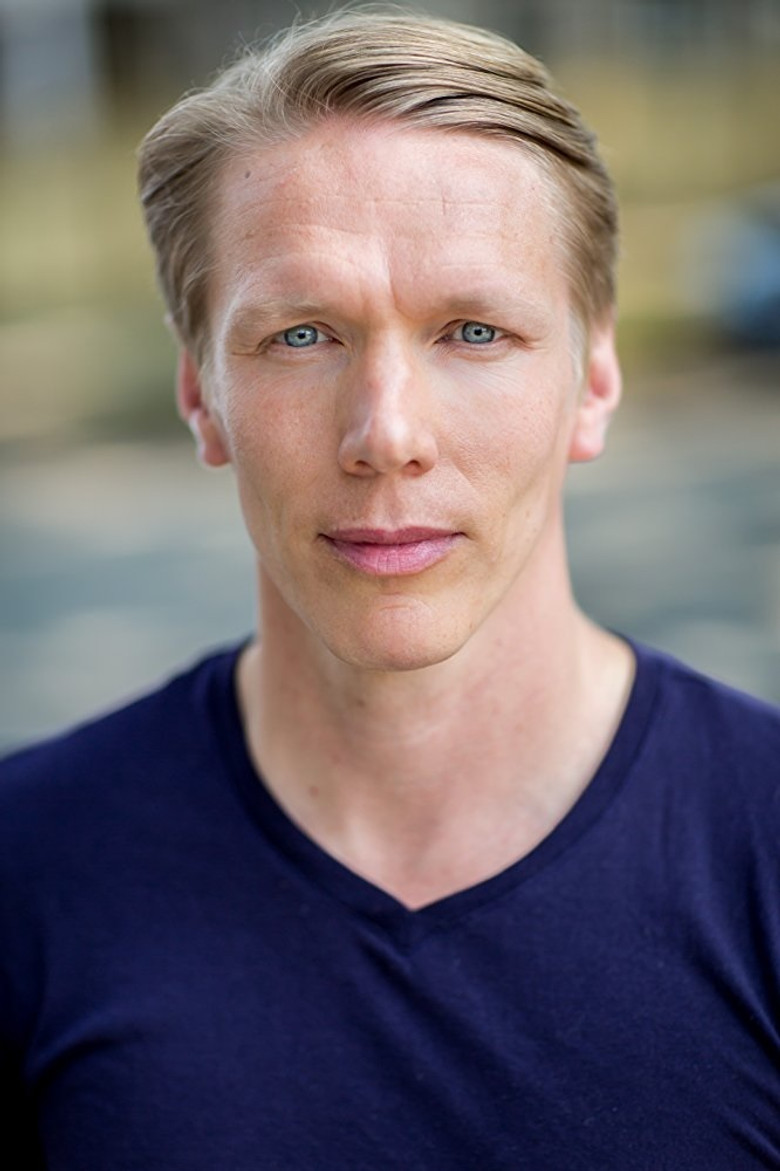 Brett Alexander Davidson portrait image