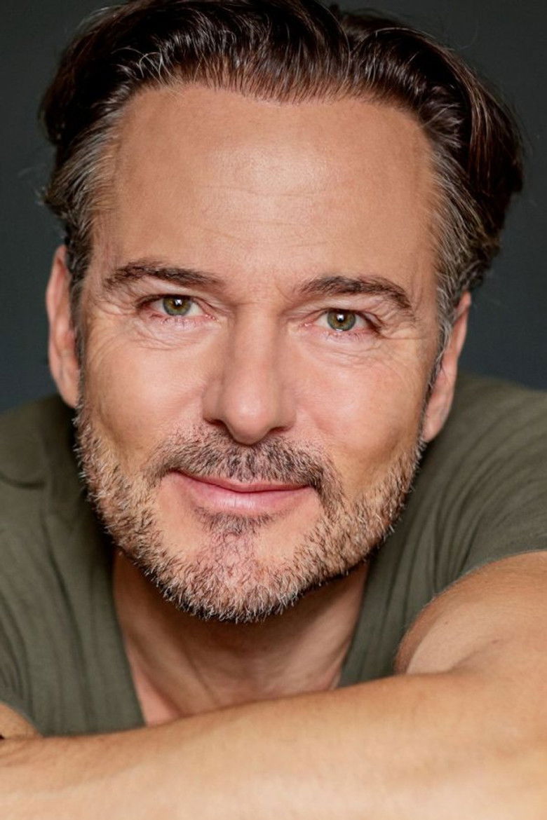 Henrik Launbjerg portrait image