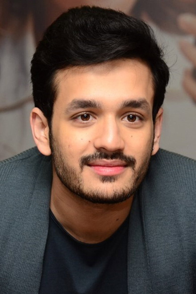 Akhil Akkineni photo 4