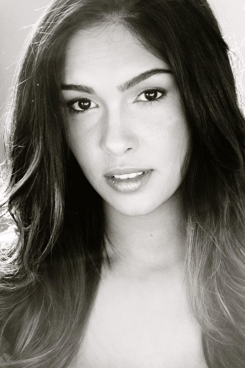 Allyssa Vuelma portrait image