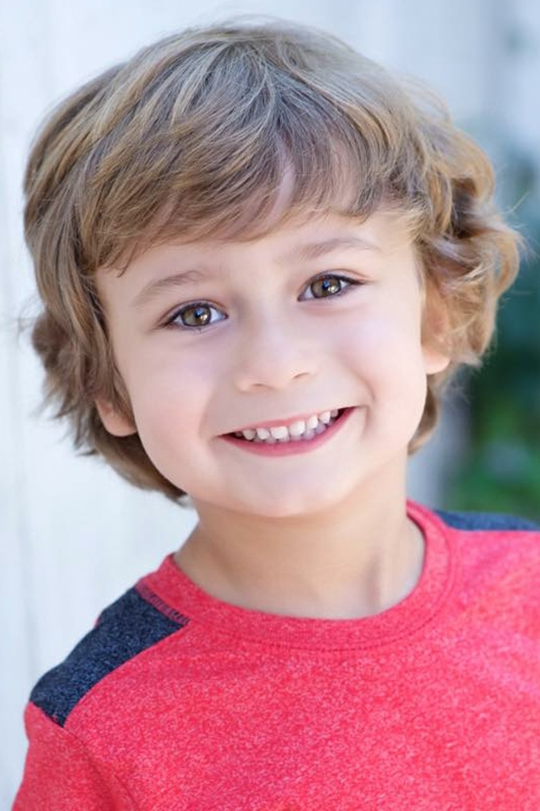 Noah Salsbury Lipson photo 2