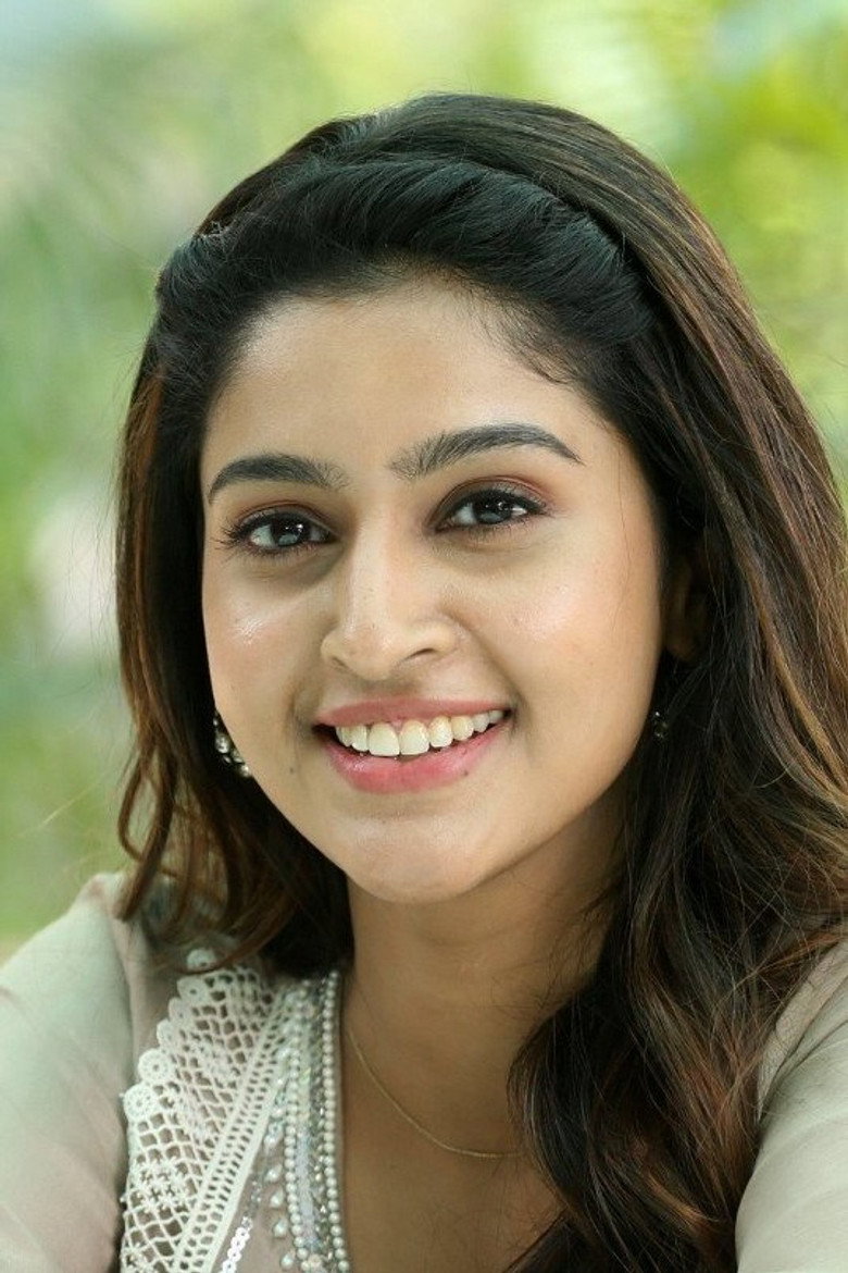Tanya Ravichandran photo 9