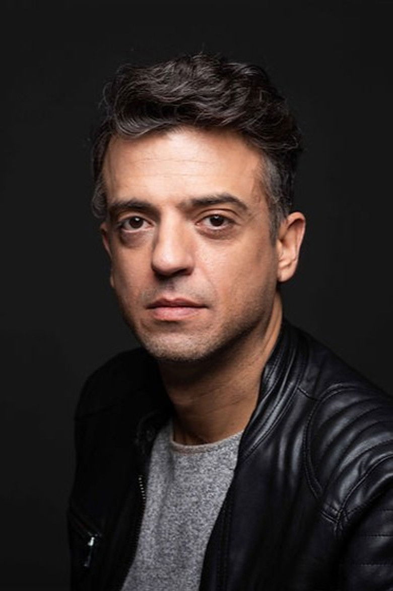 Alejandro Vera portrait image