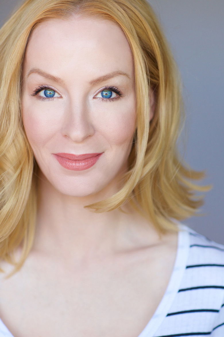 Caitlin Muelder portrait image