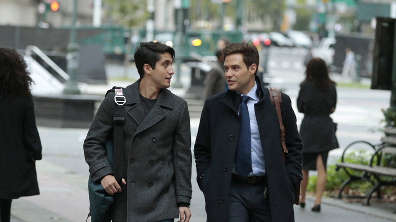 Still from For the People - ซีซัน 2 ตอน 1