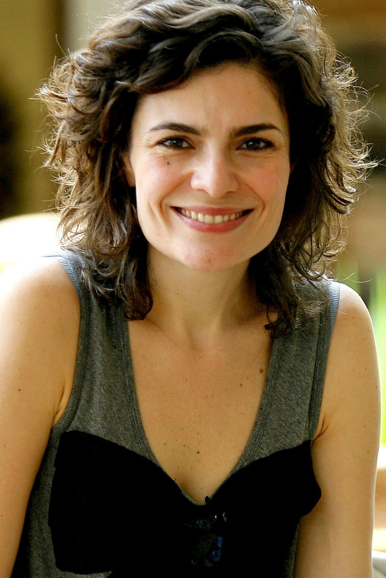 Arieta Corrêa photo 2