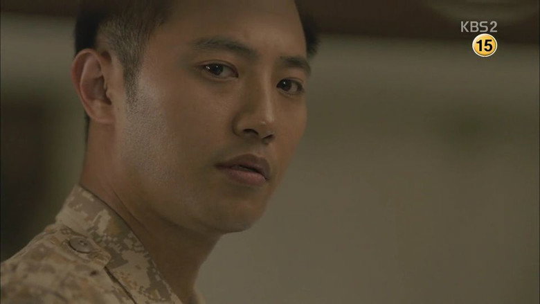 Still from Descendants of the Sun - Season 1 Episode 12