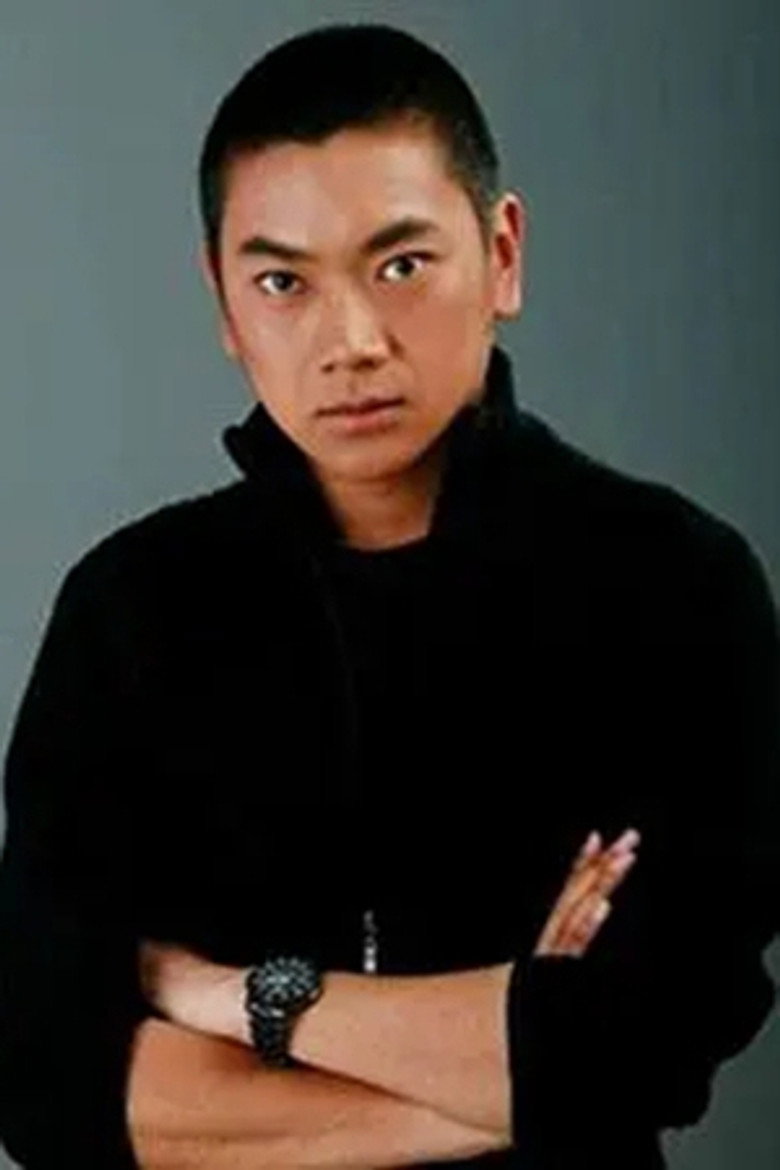 Miao Liang portrait