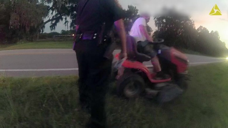 Still image for My Strange Arrest season 1 episode 6: Snake in the Pants Still image for My Strange Arrest season 1 episode 6: Snake in the Pants