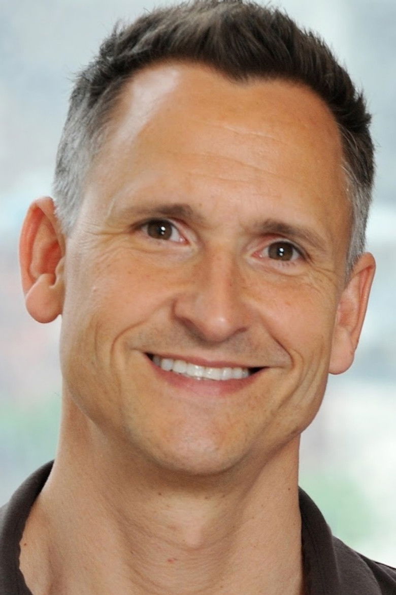 Brad Hurtado portrait image