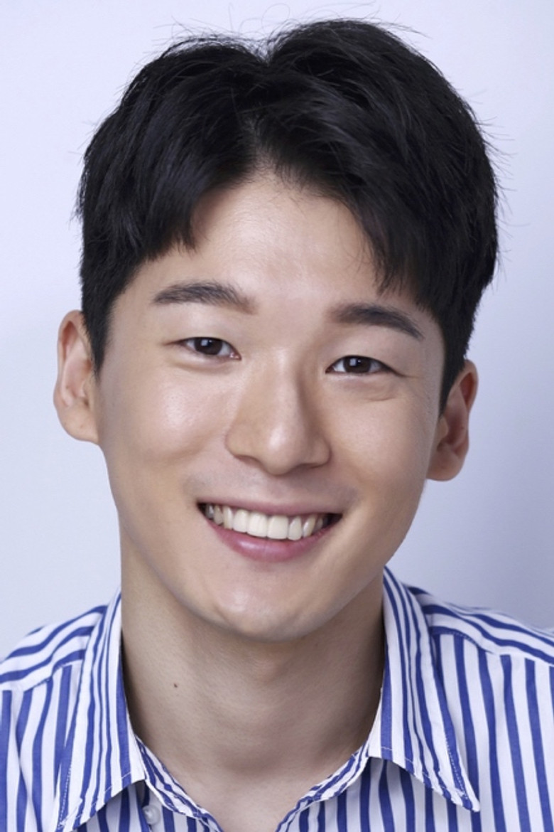 Woo Young-nam portrait image