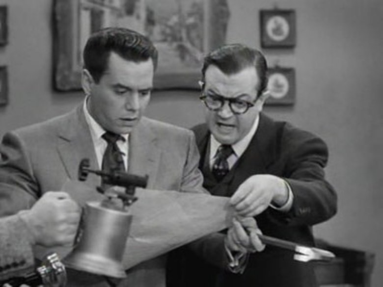 Still image for I Love Lucy season 1 episode 27: The Kleptomaniac Still image for I Love Lucy season 1 episode 27: The Kleptomaniac