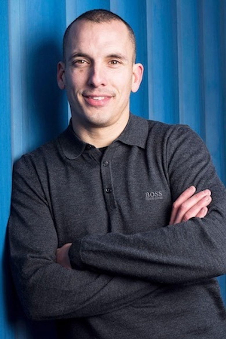 Leon Osman portrait image