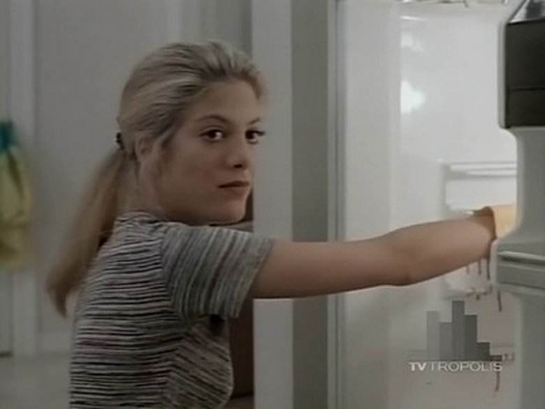 בוורלי הילס, 90210 עונה 4 פרק 2 לצפייה ישירה