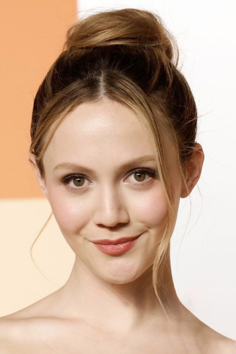 Iris Apatow photo 2