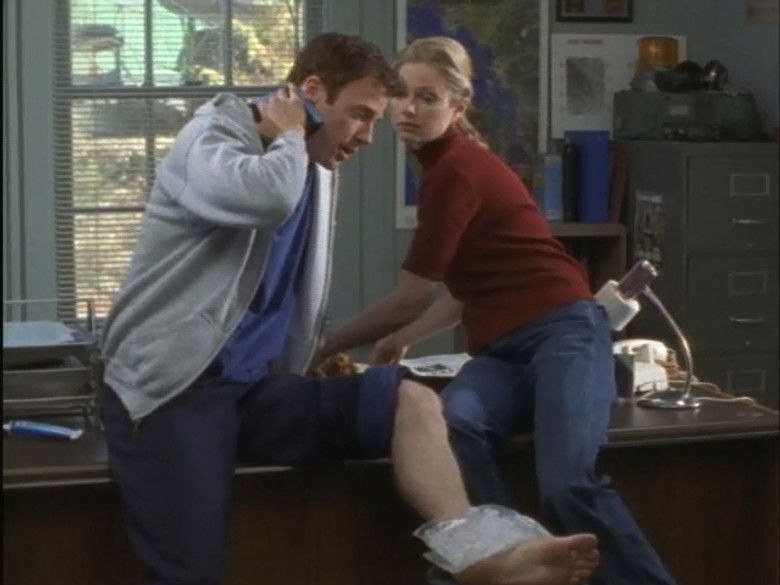 Still image for Hope Island season 1 episode 15: A Sailor Who's Lost His Leg Doesn't Miss His Boot