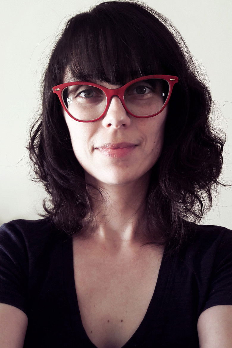 Lais Tissiani Dutra portrait image