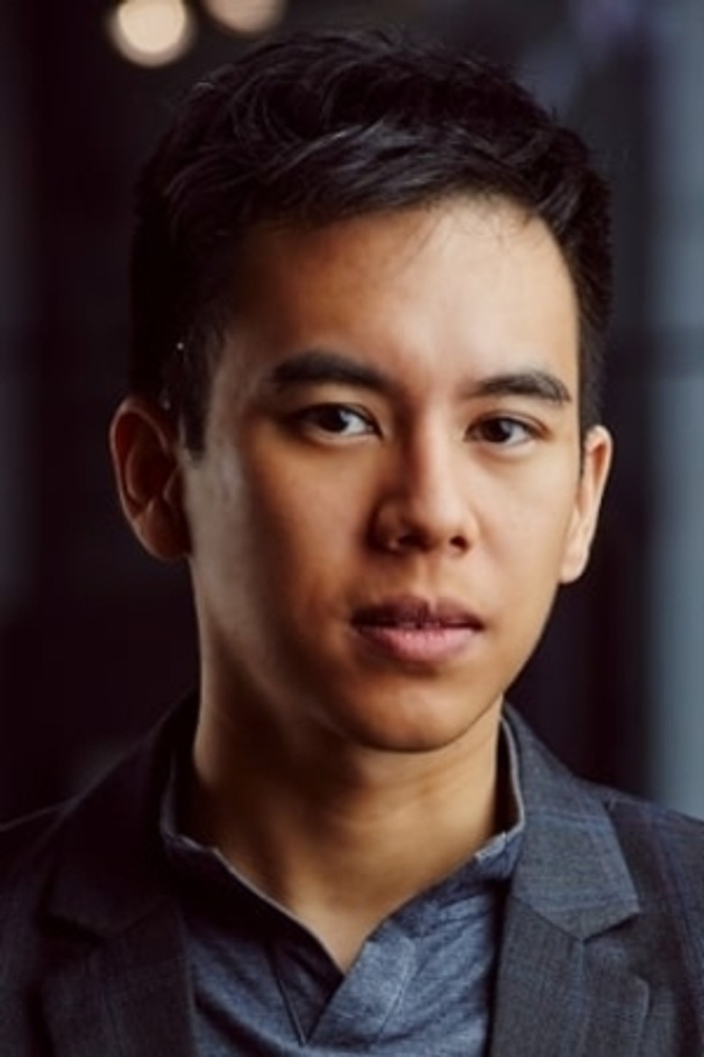 Glenn Fernandez portrait image