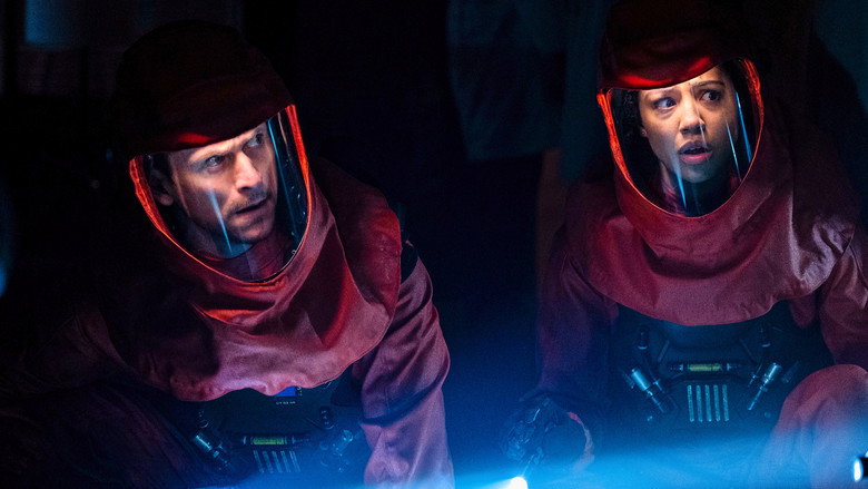 Still from Отломки - Сезон 1 Епизод 12