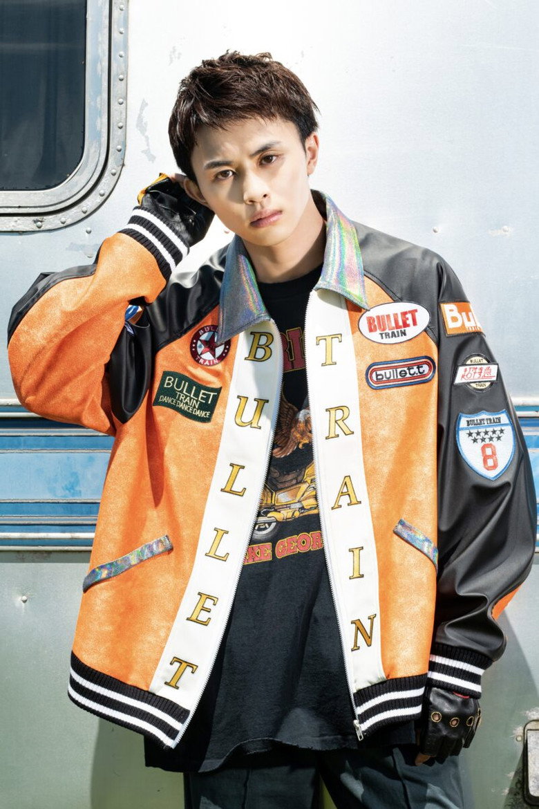 Takuya Kusakawa photo 5