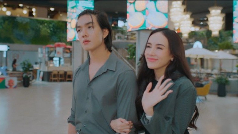 Still from ไหนเฮียบอกไม่ชอบเด็ก - Temporada 1 Episodio 4