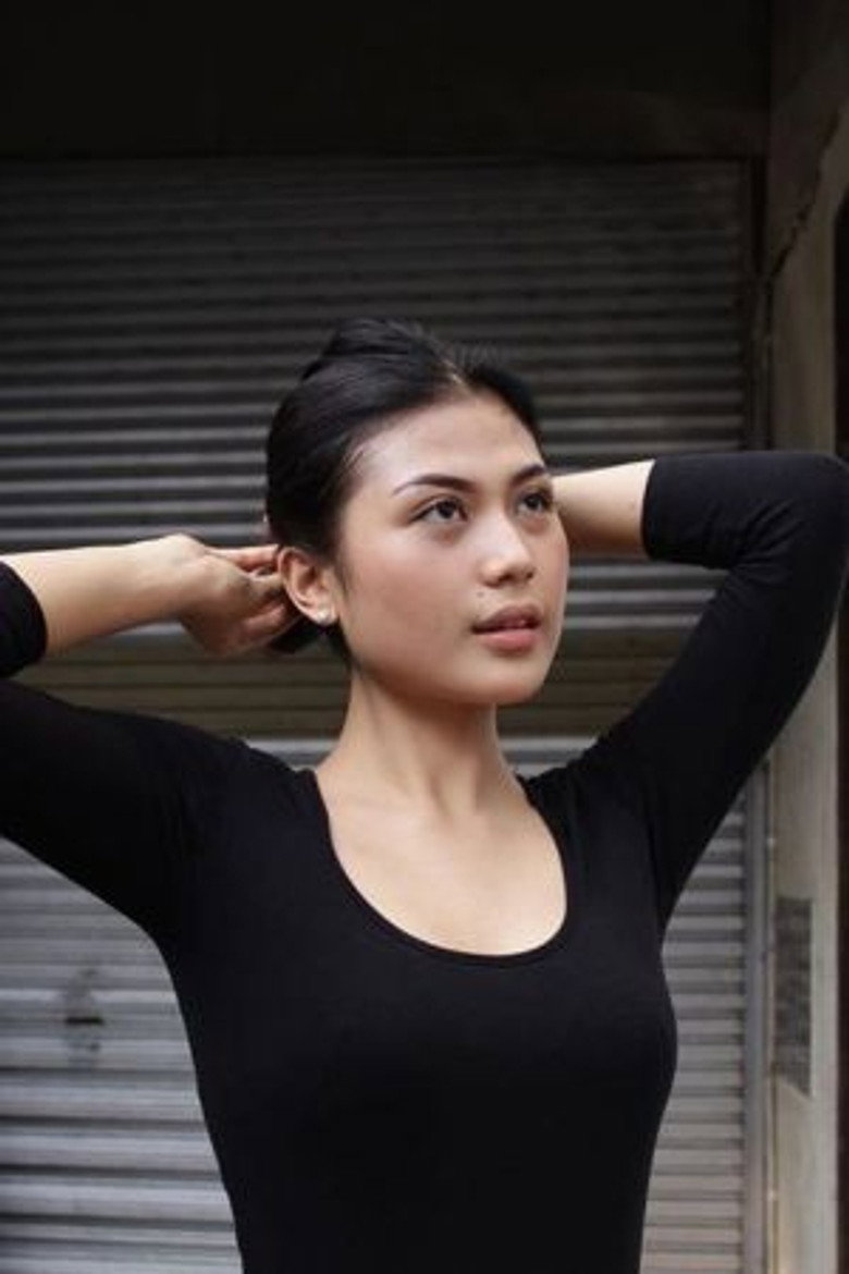 Delia Husein photo 2