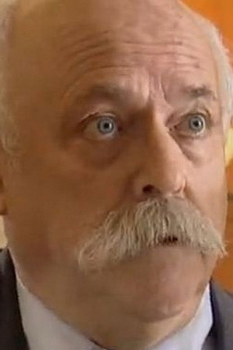 Vladimir Zarubin portrait image