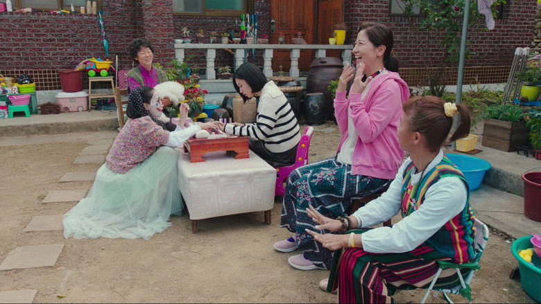 Still from The Good Bad Mother - Season 1 Episode 5