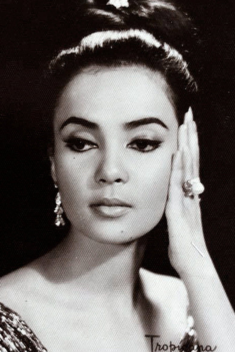 Amalia Fuentes photo 3
