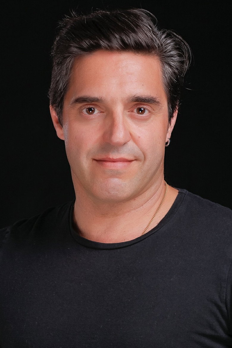 Jan Gomes, Acting
