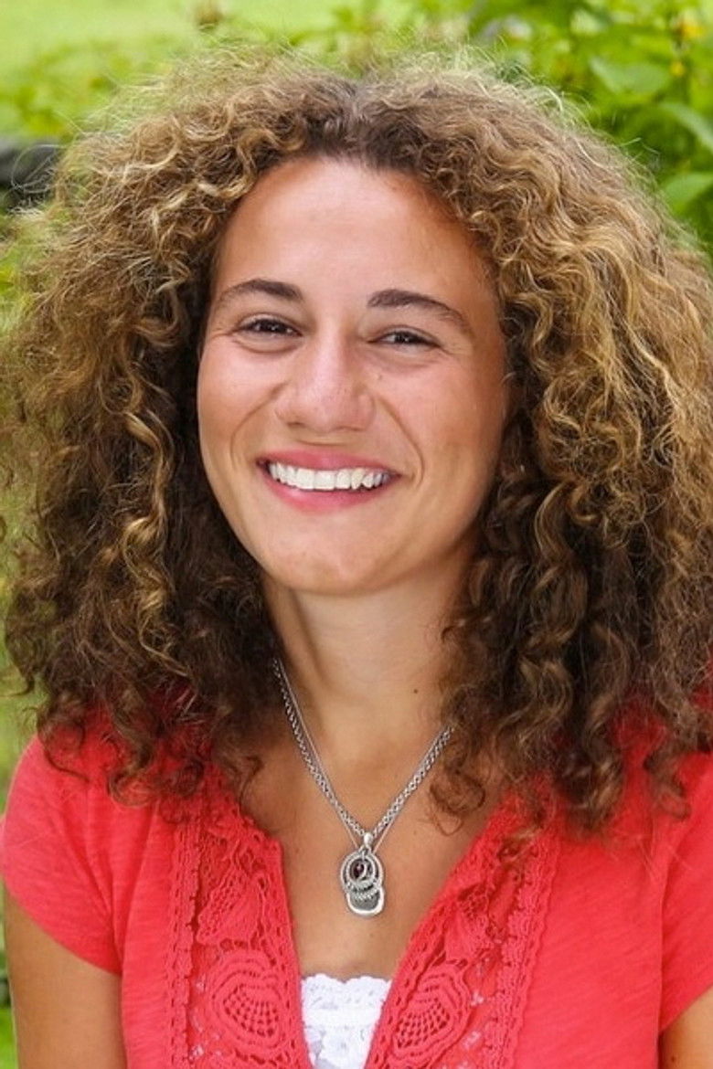 Chloe Maxmin portrait image