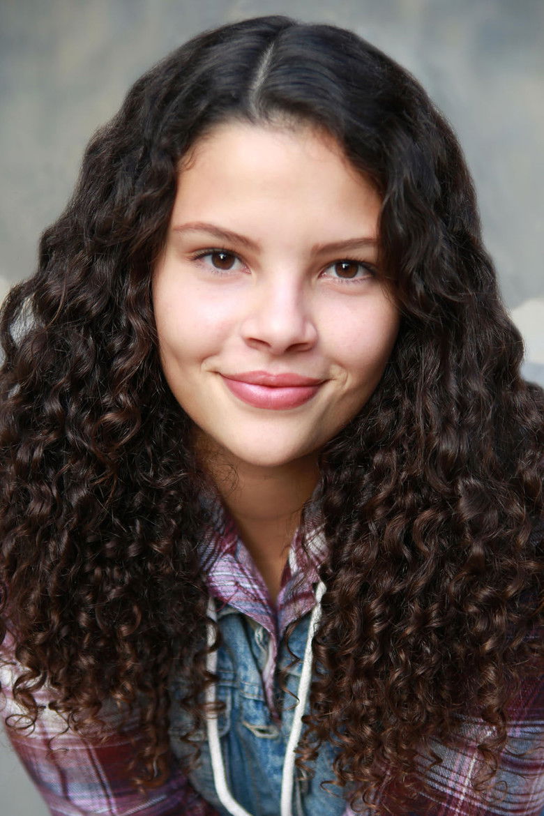 Josie Nivar portrait image