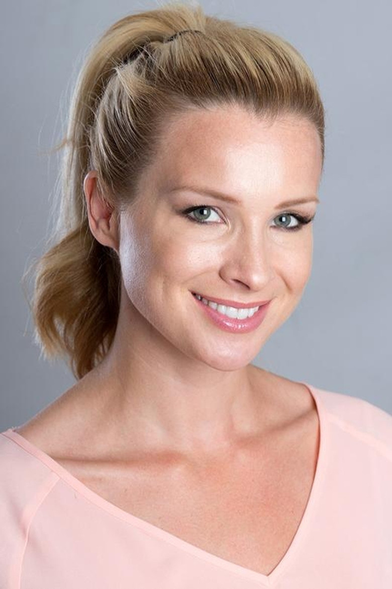 Lauren Frain portrait image