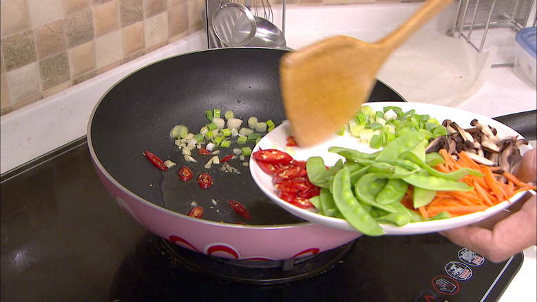 Still image for Love, Now season 1 episode 12: Episode 12 Still image for Love, Now season 1 episode 12: Episode 12