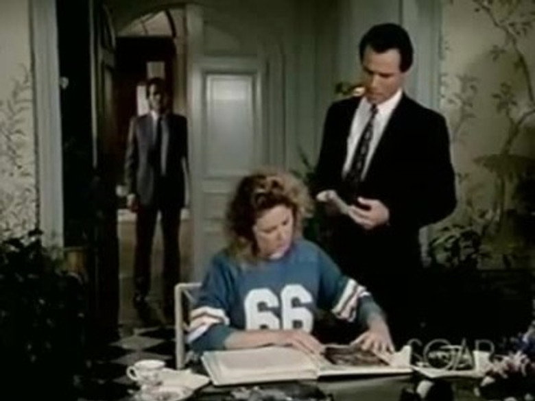 Still from Dynasty - ซีซัน 9 ตอน 11
