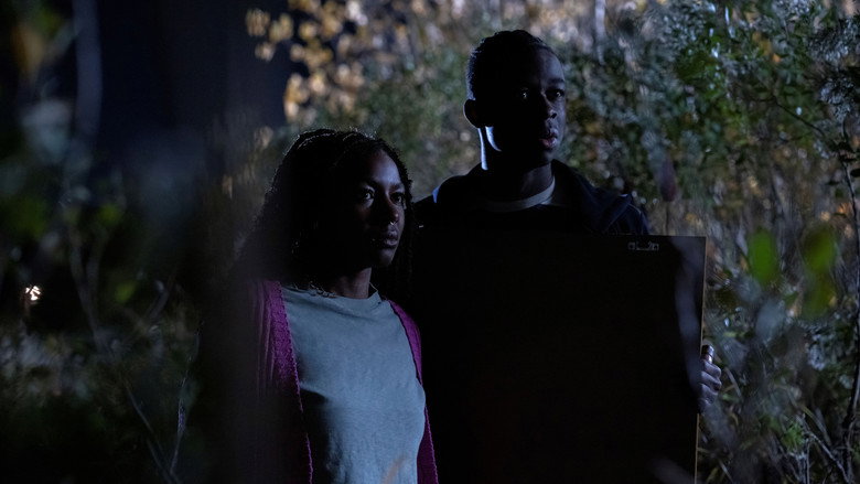 Still from Full Circle - Season 1 Episode 6