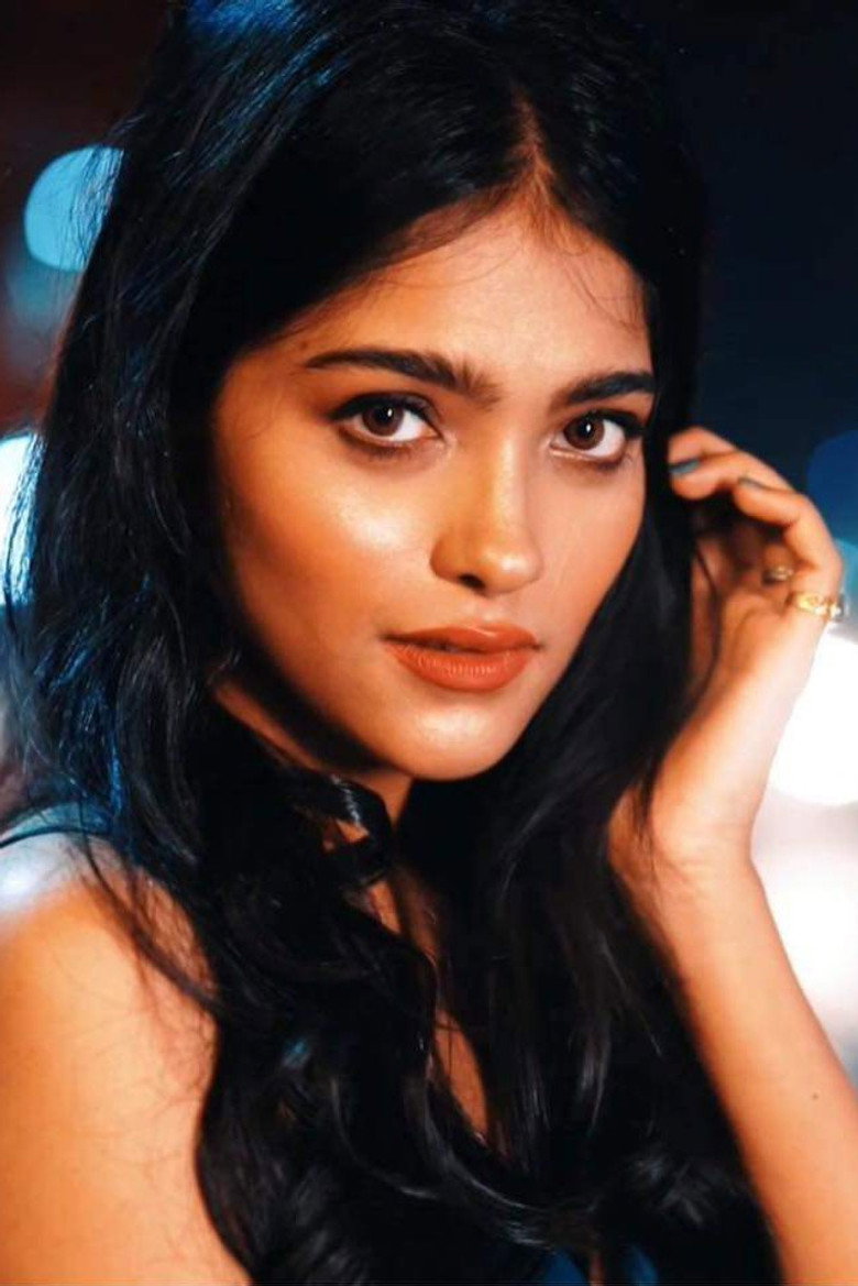 Anusha Viswanathan photo 7