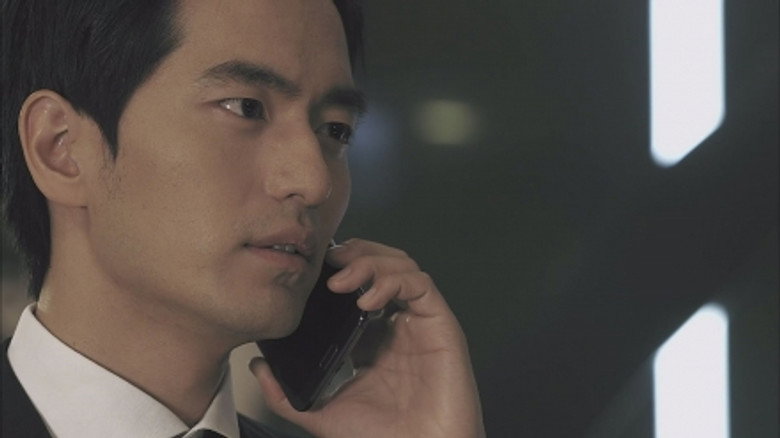 Still from 나인: 아홉번의 시간여행 - Season 1 Episode 2