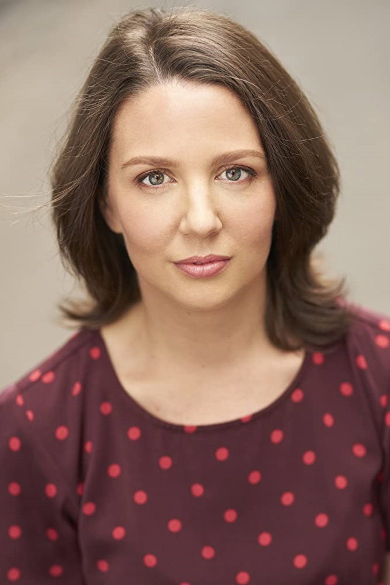 Emma-Louise Wilson photo 2