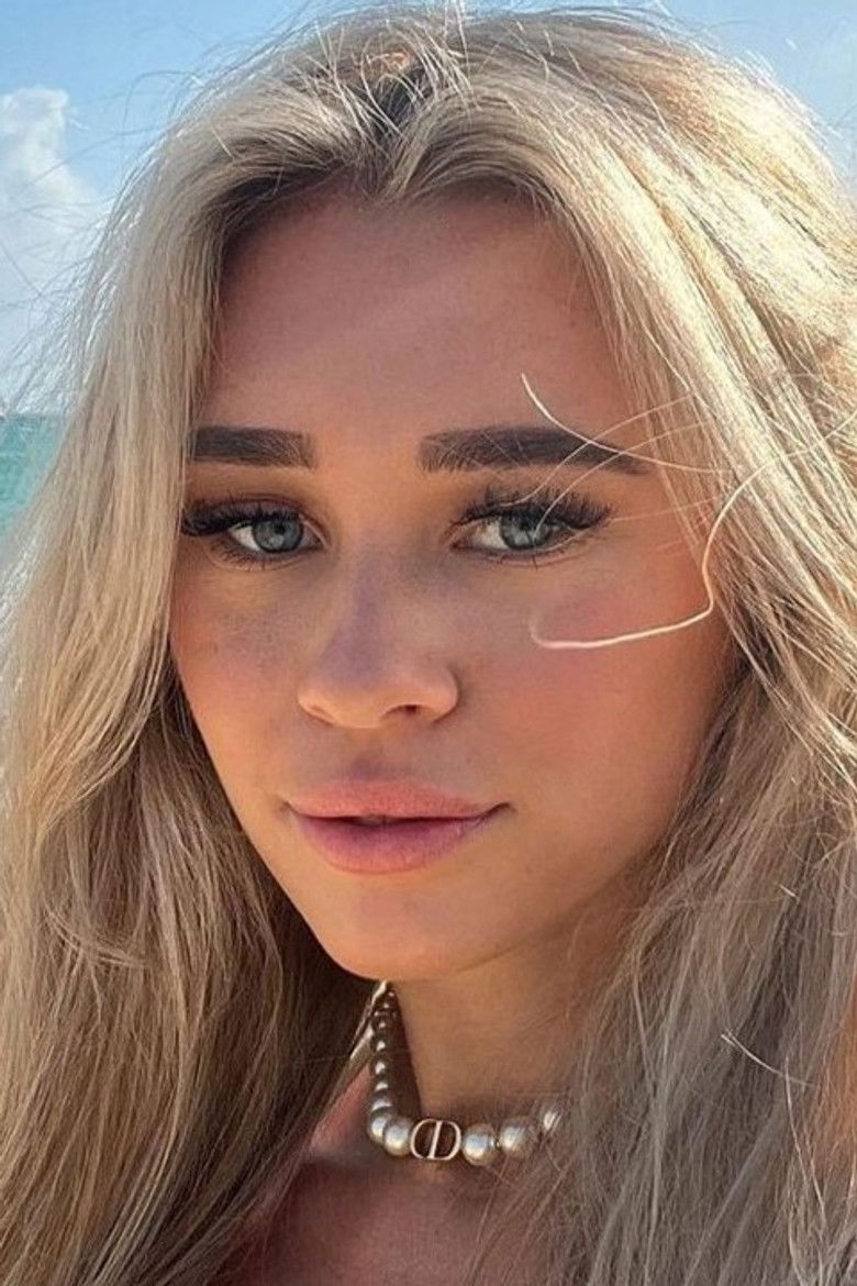 Payton Ramolla portrait image