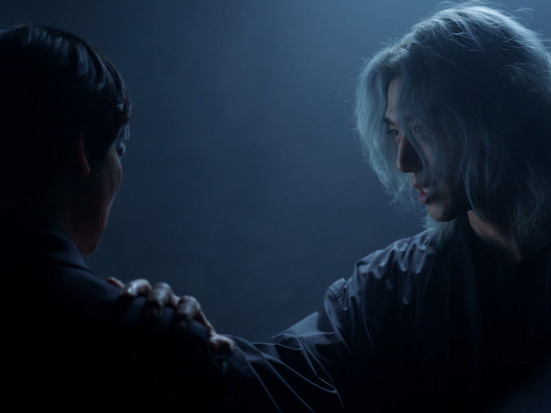 Still from Island - Season 1 Episode 10